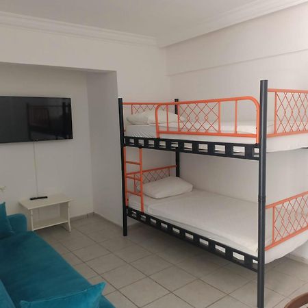 Sen Apart Turunç Buitenkant foto