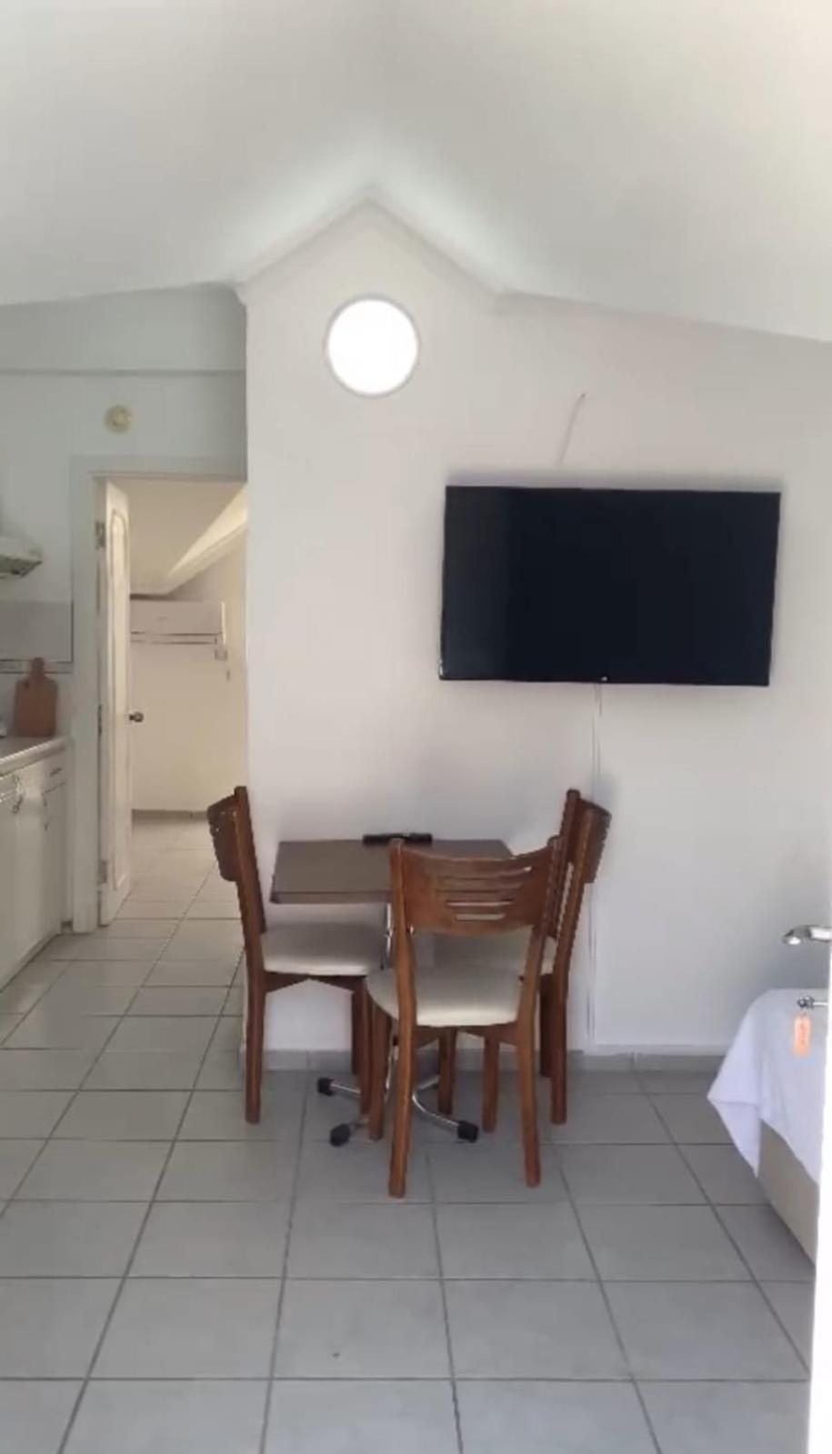Sen Apart Turunç Buitenkant foto